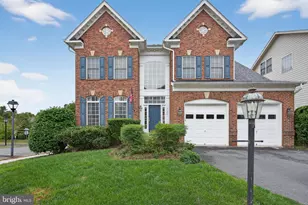 10626 Regent Park Ct, Fairfax, VA 22030 - Photo 1