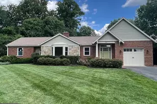 10512 Norman Ave, Fairfax, VA 22030 - Photo 1