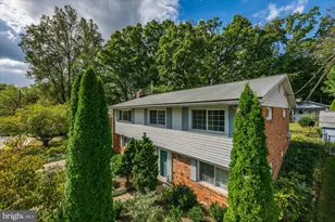 4206 Collier Rd, Fairfax, VA 22030 - Photo 1