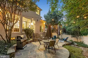 3831 Farrcroft Dr, Fairfax, VA 22030 - Photo 1