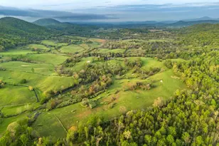 3563 Briar Hill Ln, Delaplane, VA 20144 - Photo 1