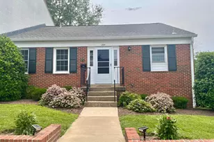 264 Fairfield Dr, Warrenton, VA 20186 - Photo 1