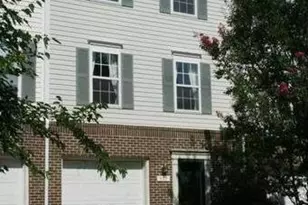 557 Highland Towne Ln, Warrenton, VA 20186 - Photo 1