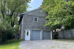 20 N Calhoun St, Warrenton, VA 20186 - Photo 1