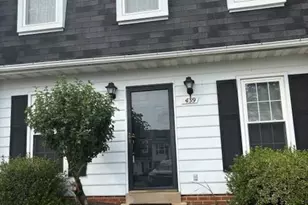 439 Ridge Ct, Warrenton, VA 20186 - Photo 1