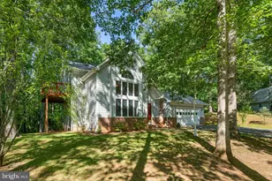 11115 Orlean Vista Dr, Marshall, VA 20115 - Photo 1