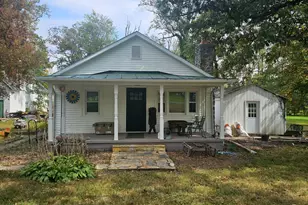 4199 Belvoir Rd, Marshall, VA 20115 - Photo 1