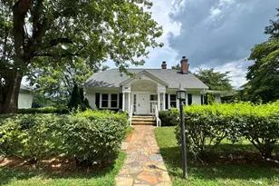 6442 Main St, The Plains, VA 20198 - Photo 1