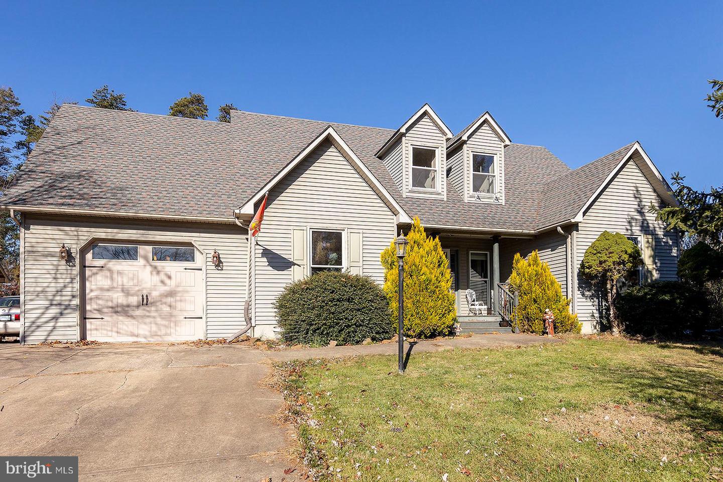 408 S Lakeview Dr, Cross Junction, VA 22625 MLS VAFV2010194