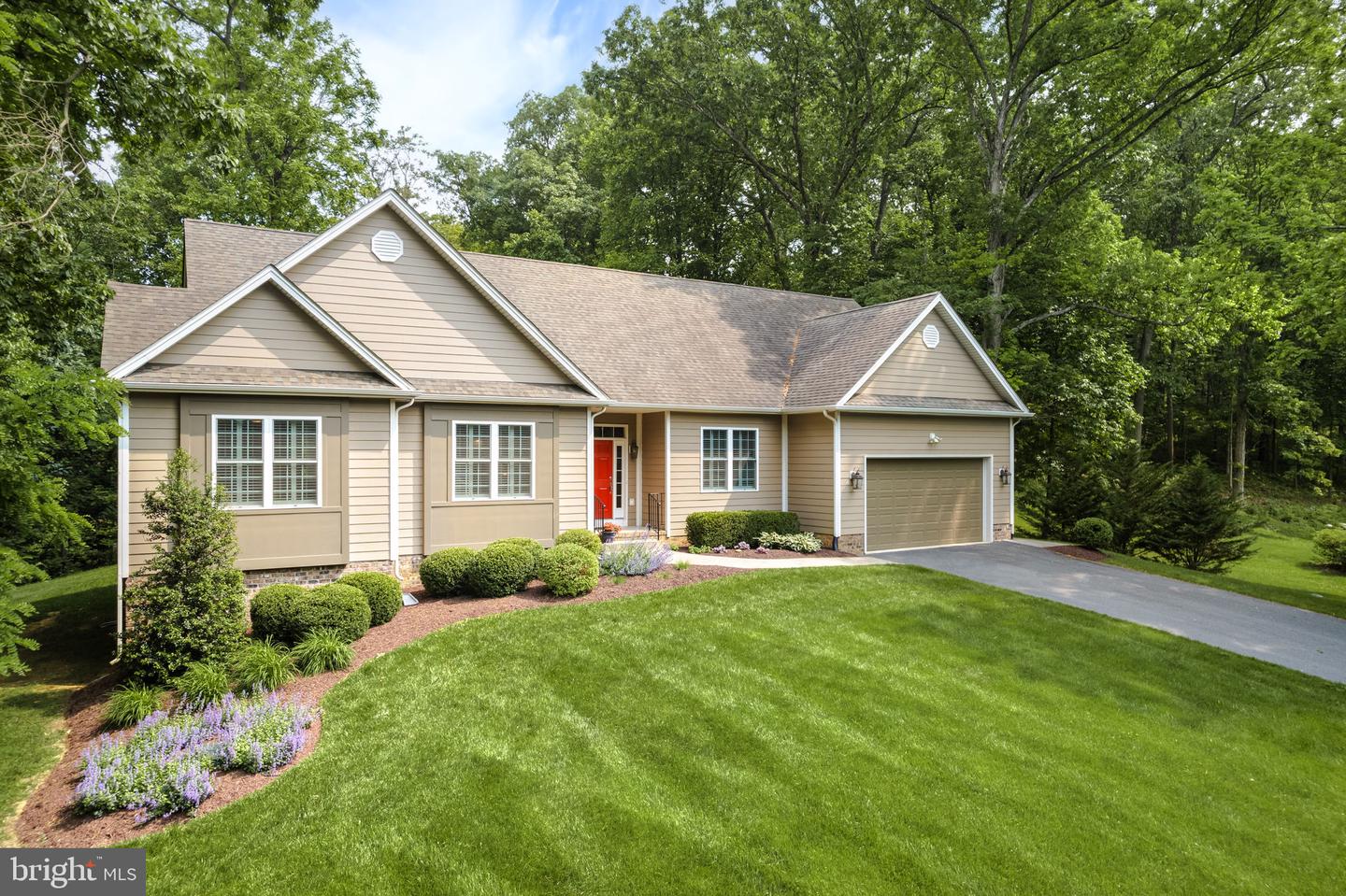 313 Greenfield Ave, Winchester, VA 22602 MLS VAFV2012914 Coldwell