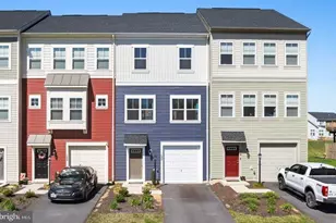 137 Jewel Box Dr, Stephenson, VA 22656 - Photo 1