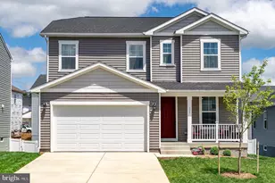 131 Seventh St, Middletown, VA 22645 - Photo 1