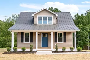 1322 Bloomery Pike, Cross Junction, VA 22625 - Photo 1