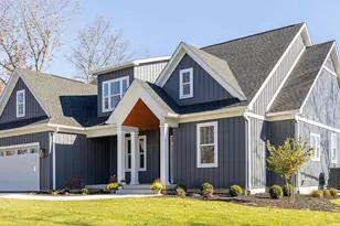 125 Lake Holiday Rd, Cross Junction, VA 22625 - Photo 1