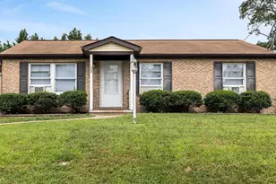 133 Country Park Dr, Winchester, VA 22602 - Photo 1