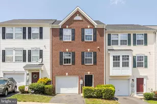 222 Monticello Square, Winchester, VA 22602 - Photo 1