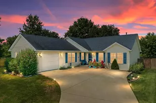 112 Hammer Ct, Stephens City, VA 22655 - Photo 1