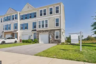 148 Solara Dr, Winchester, VA 22602 - Photo 1