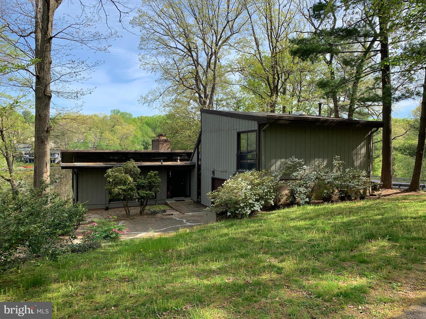11216-s-shore-rd-reston-va-20190-mls-vafx1076418-coldwell-banker