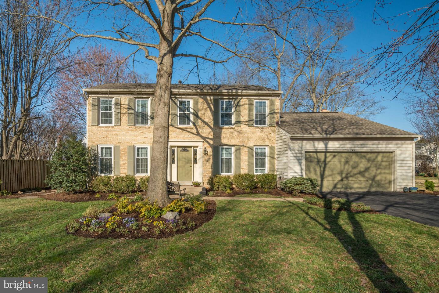 15048 Greymont Dr, Centreville, VA 20120 MLS VAFX1187726 Coldwell