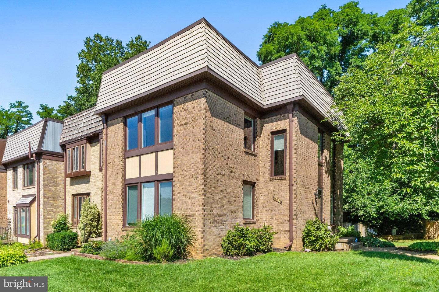 2982 St, Oakton, VA 22124 MLS VAFX2084570 Coldwell Banker