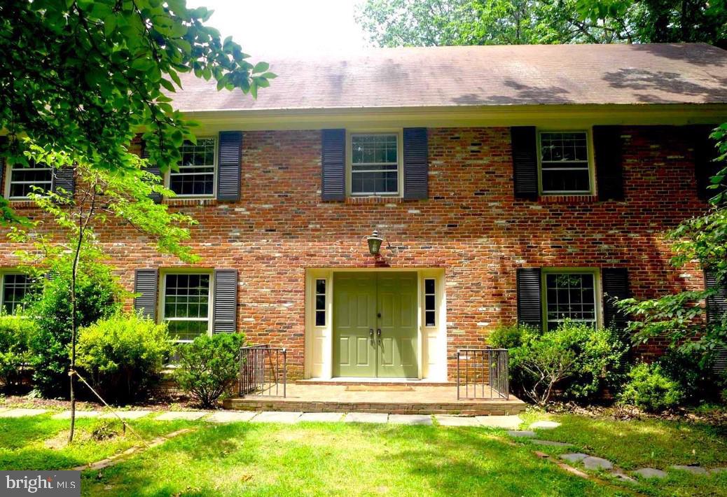 1168 Daleview Dr, McLean, VA 22102 MLS VAFX2105988 Coldwell Banker