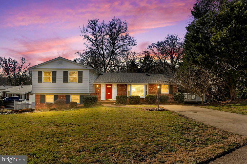 8511 Queen Elizabeth Blvd, Annandale, VA 22003 MLS VAFX2108520