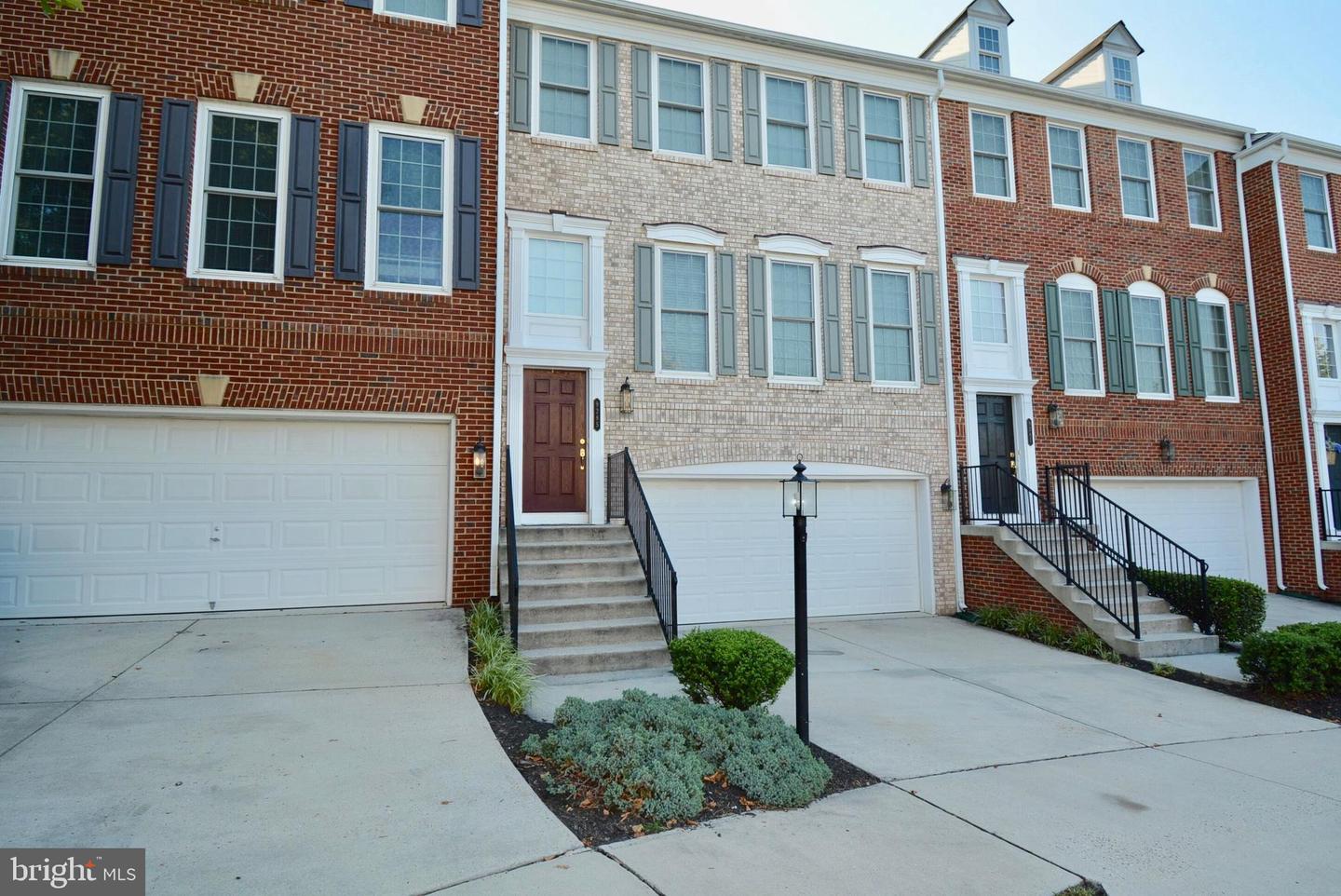 9285 Laurel Ridge Crossing Rd, Lorton, VA 22079 MLS VAFX2110914