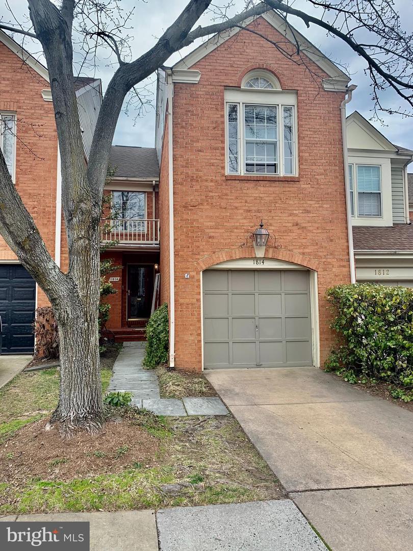 1814 Duffield Ln, Alexandria, VA 22307 MLS VAFX2112246 Coldwell Banker