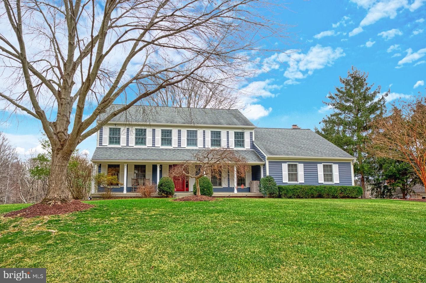 2817 Berryland Dr, Oakton, VA 22124 MLS VAFX2114084 Coldwell Banker