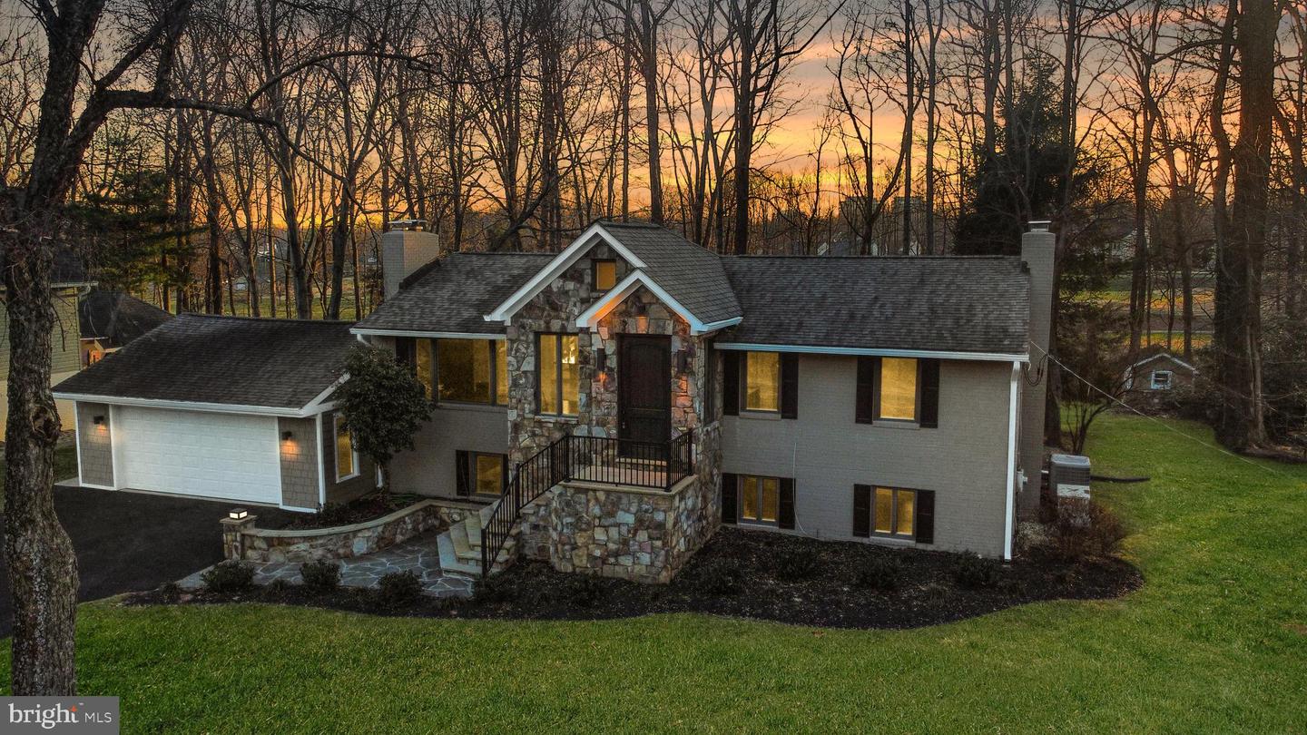 12009 Waples Mill Rd, Oakton, VA 22124 MLS VAFX2114252 Coldwell Banker