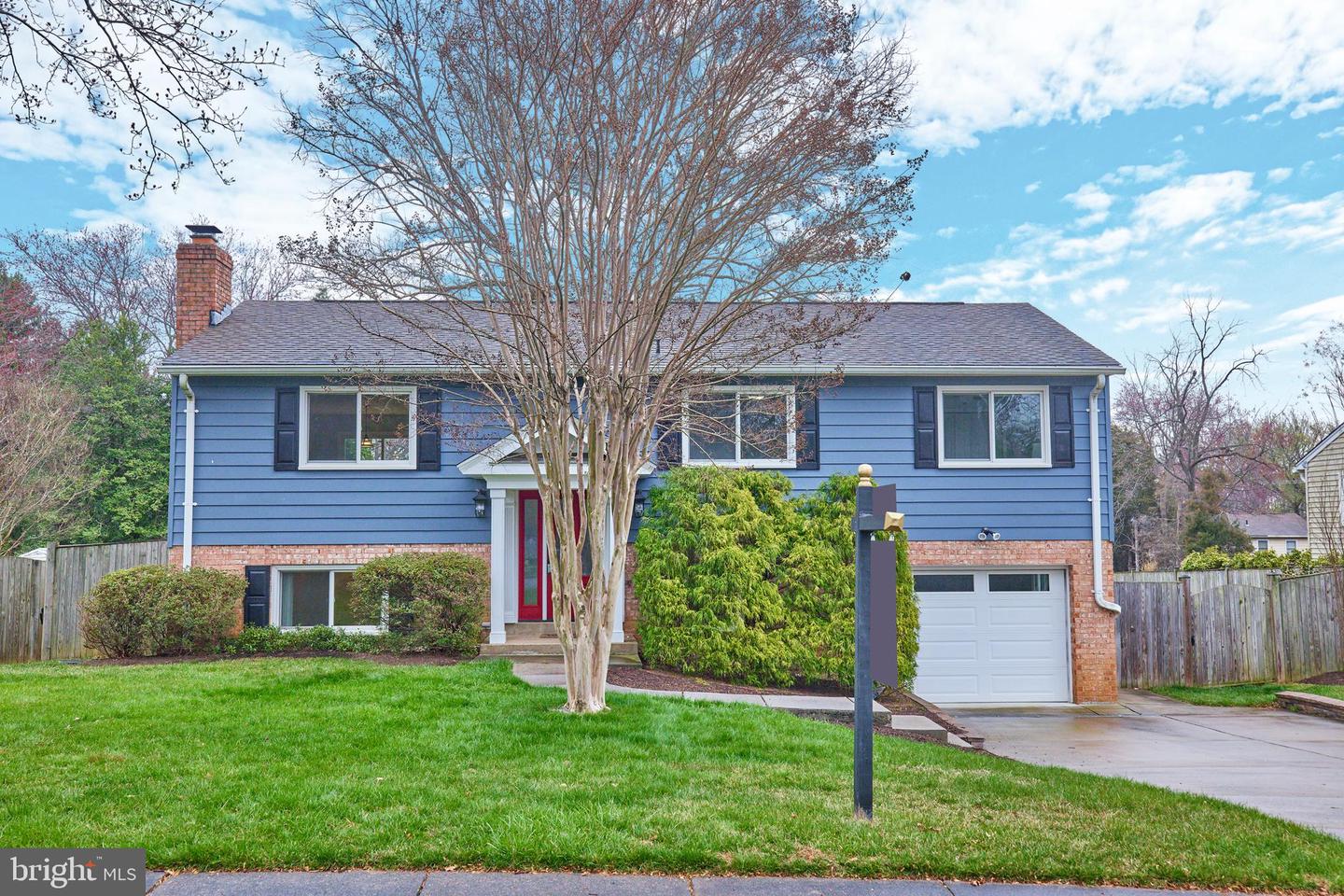 2507 Bright Wood Dr, Dunn Loring, VA 22027 MLS VAFX2114656 Coldwell