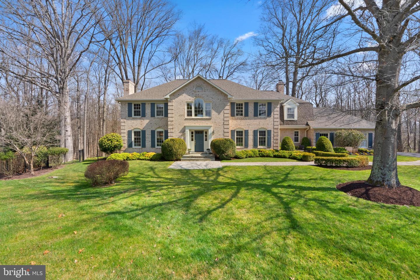 9512 Brian Jac Ln, Great Falls, VA 22066 MLS VAFX2114852 Coldwell