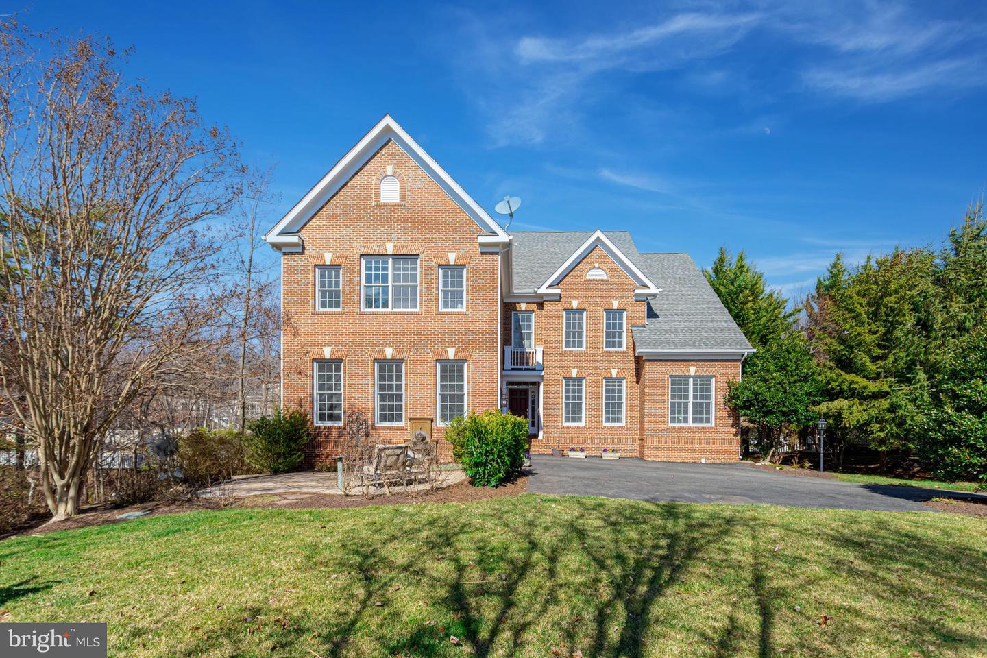 2362 Jawed Pl, Dunn Loring, VA 22027 MLS VAFX2114868 Coldwell Banker