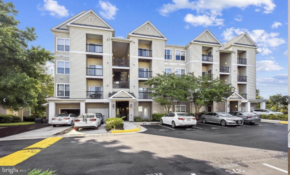 5121 Travis Edward Way K, Centreville, VA 20120 MLS VAFX2120030