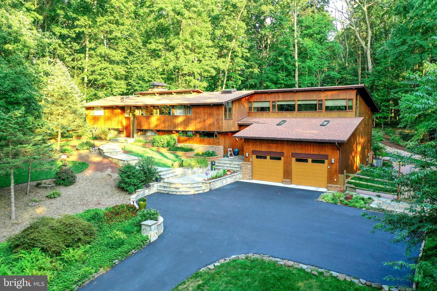 11139 Rich Meadow Dr, Great Falls, VA 22066 MLS VAFX2121290