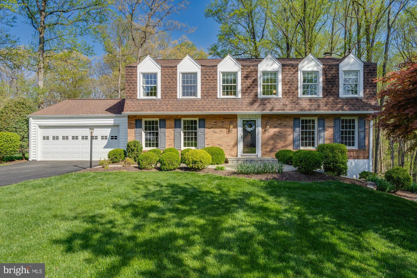 12302 Westwood Hills Dr, Herndon, VA 20171 MLS VAFX2121484 Coldwell