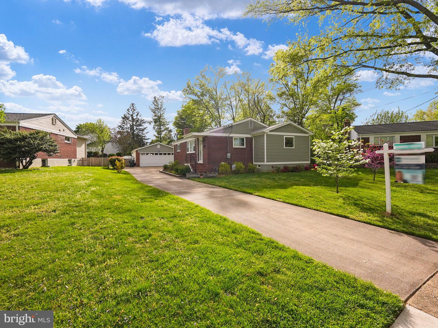 6917 Kingwood Dr, Falls Church, VA 22042 MLS VAFX2122082 Coldwell