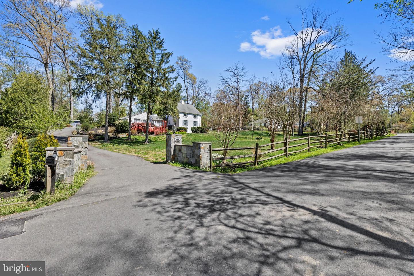 7600 Walton Ln, Annandale, VA 22003 MLS VAFX2122162 Coldwell Banker