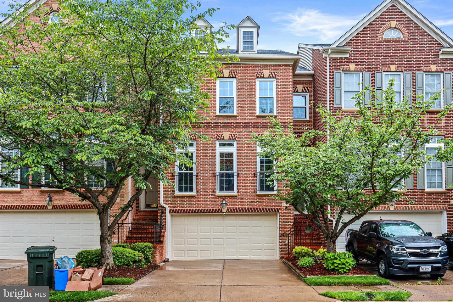 9194 Point Replete Dr, Fort Belvoir, VA 22060 MLS VAFX2126288