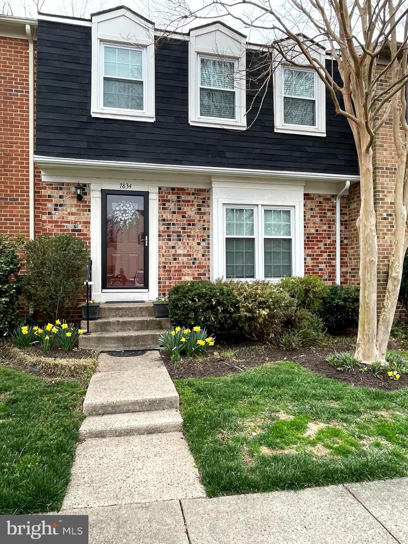 7834 Butterfield Ln, Annandale, VA 22003 MLS VAFX2127676 Coldwell