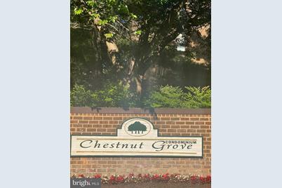 11240 Chestnut Grove Square #31 - Photo 1