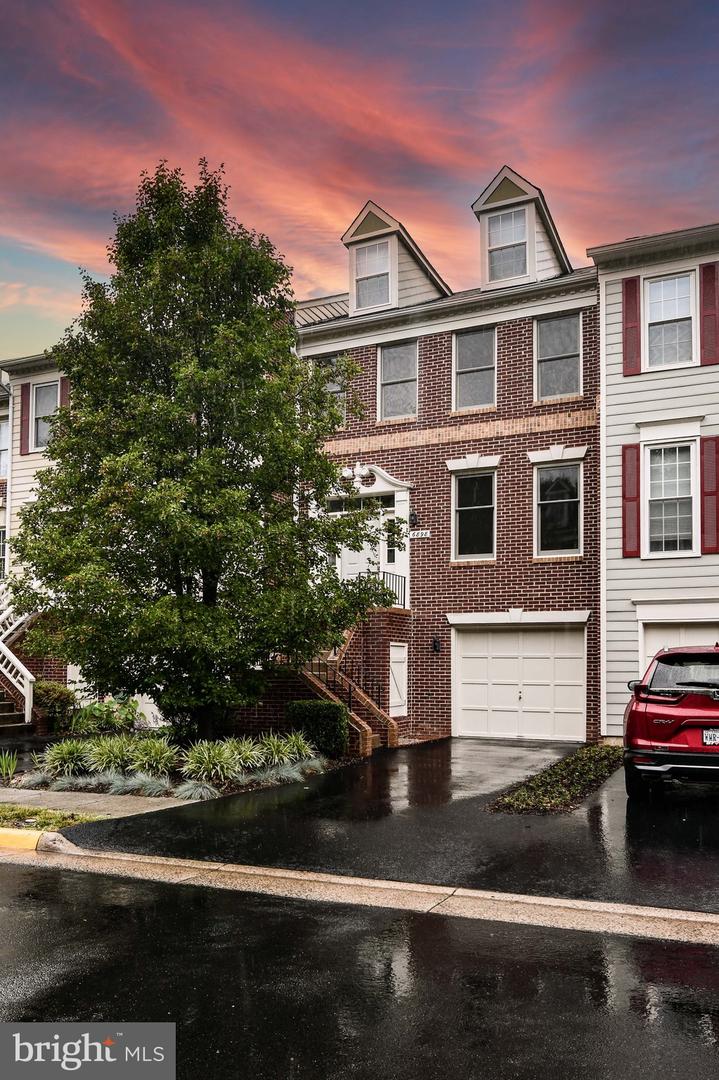 6898 McLean Province Cir, Falls Church, VA 22043 MLS VAFX2133274