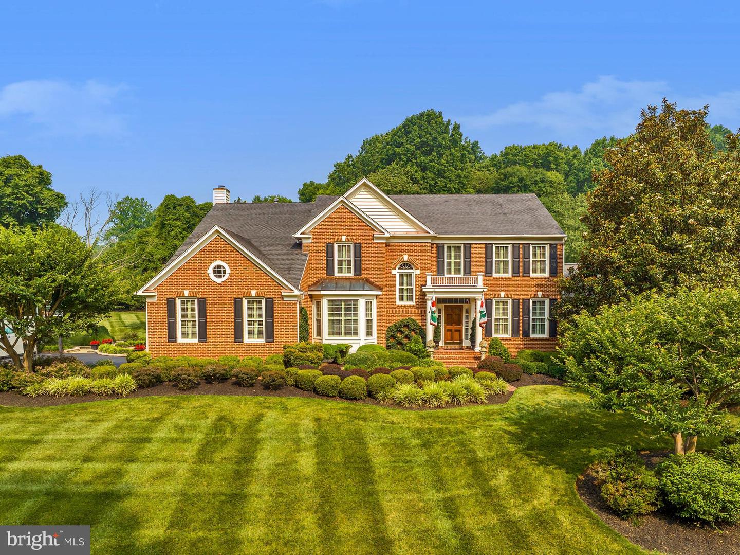 6420 Jumet Ct, Fairfax Station, VA 22039 MLS VAFX2135740 Coldwell