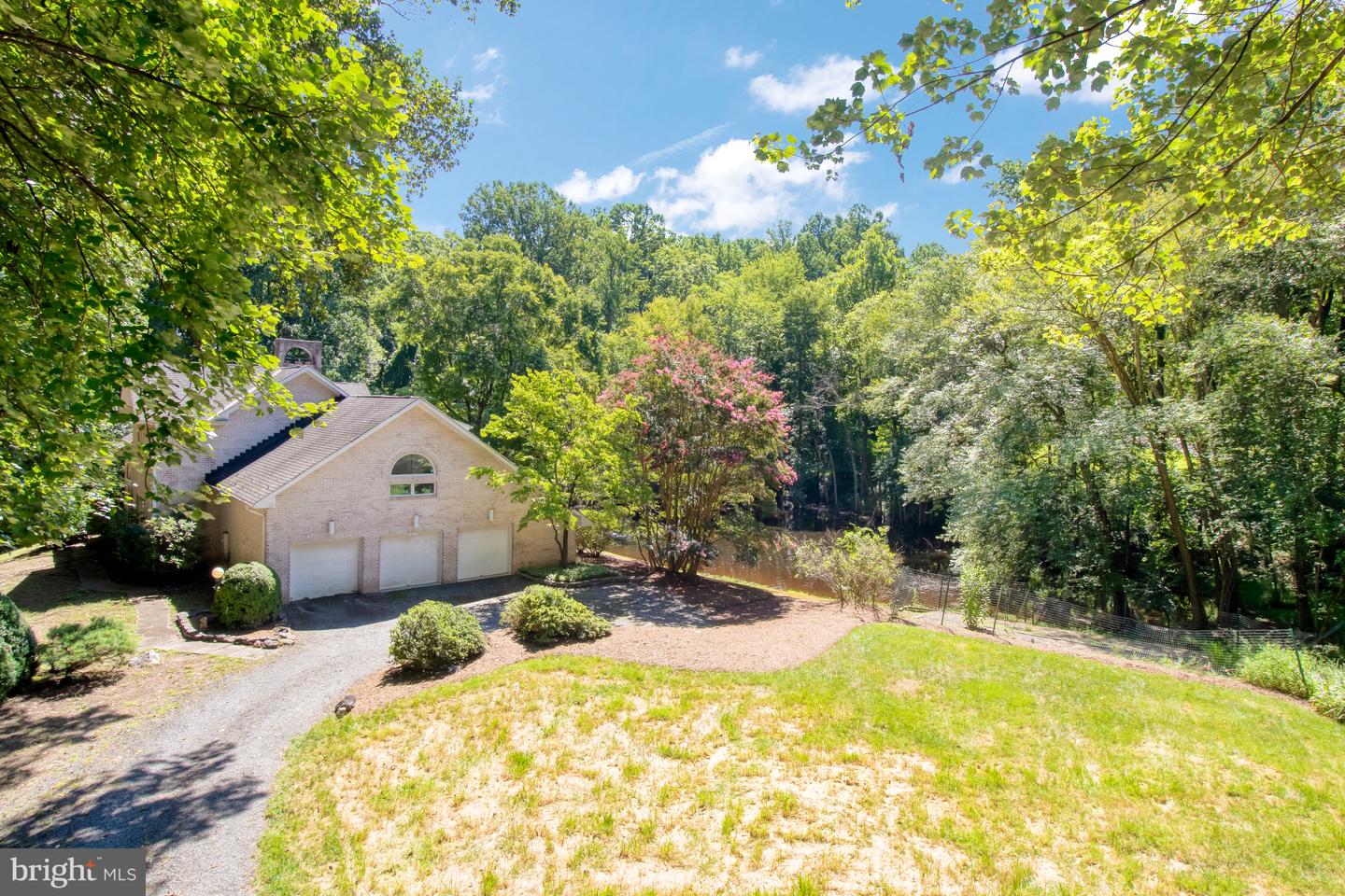 1071 Rocky Run Rd, McLean, VA 22102 MLS VAFX2143640 Coldwell Banker