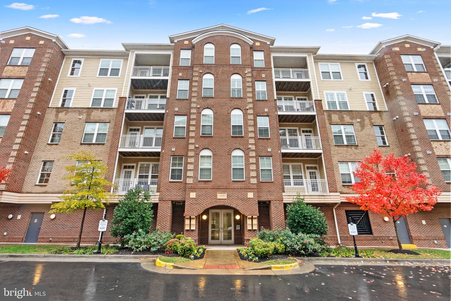 13723 Neil Armstrong Ave 507, Herndon, VA 20171 MLS VAFX2154688