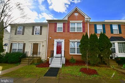 7415 Digby Green, Alexandria, VA 22315 - Photo 1