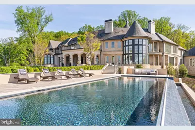 700 Bulls Neck Road, McLean, VA 22102 - Photo 1