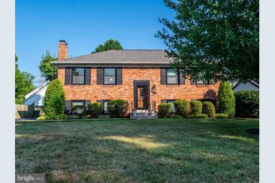 2300 Collingwood Road, Alexandria, VA 22308 - Photo 1