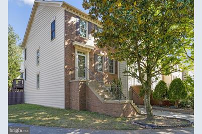 12785 Dogwood Hills Lane, Fairfax, VA 22033 - Photo 1